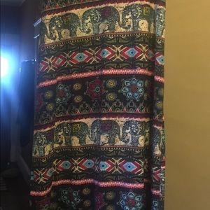 Woman’s xl long skirt.